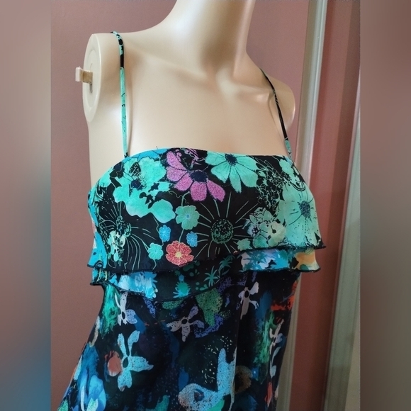 Women's size XL layered dress - Picture 9 of 9